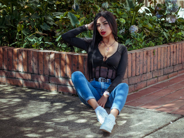 SarahanAly - сексуальная веб-камера в реальном времени - 19446362