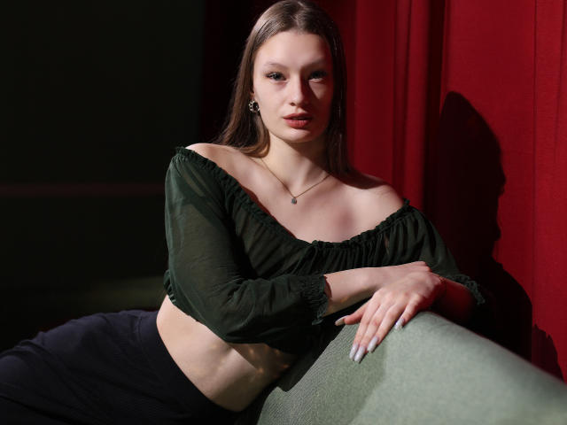 EvelynPears - Live porn &amp; sex cam - 19453662