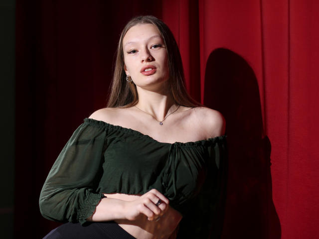 EvelynPears - Live porn &amp; sex cam - 19453674