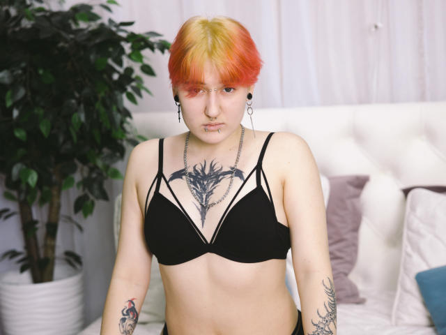 LanaLinda - Live porn &amp; sex cam - 19453810