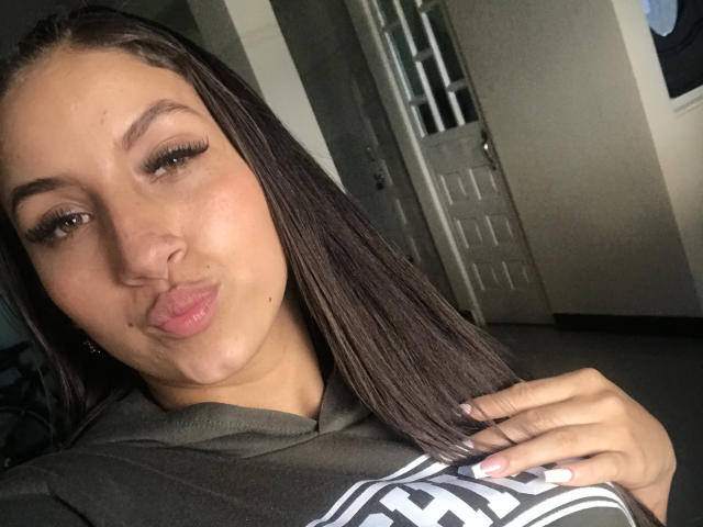 PaulettSmith - Live porn &amp; sex cam - 19454338