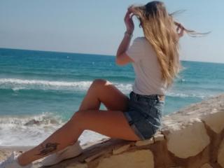 AdelaLoveX - Live porn &amp; sex cam - 19457326