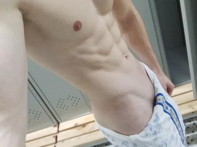CalvinWonder - Live porn &amp; sex cam - 19458054