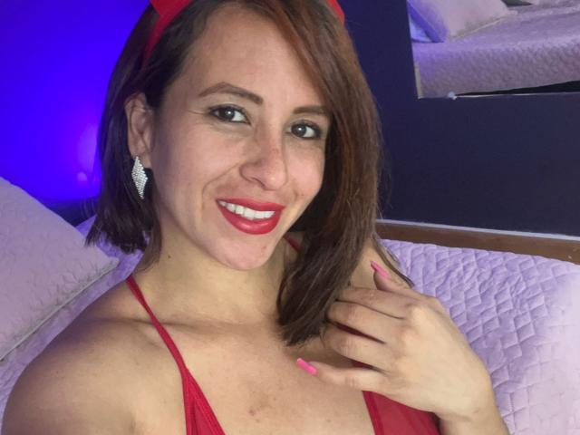 CamilleBlake - Sexe cam en vivo - 19458486