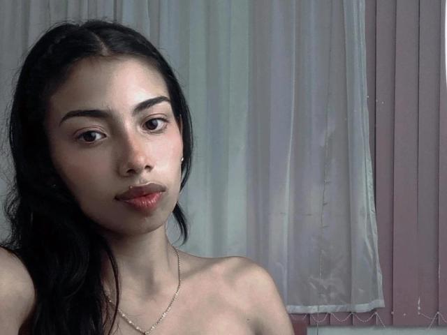 MiaCarrigton - Live sex cam - 19461782