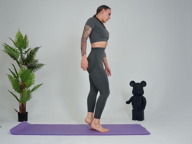 AliceErnle - сексуальная веб-камера в реальном времени - 19462266