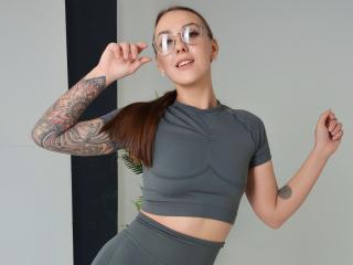 AliceErnle - Live porn &amp; sex cam - 19462298