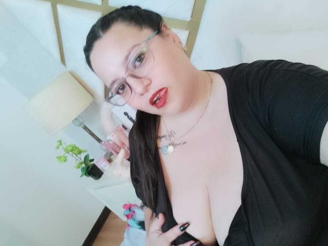 SkayLaraWalker - Live porn &amp; sex cam - 19463434