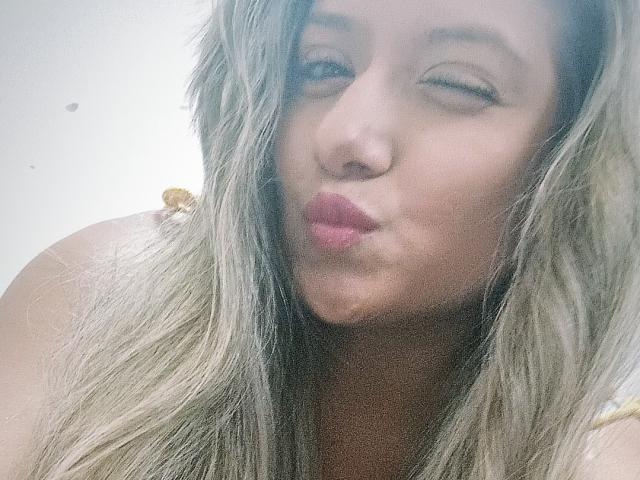 ValeriaHunter69 - Sexe cam en vivo - 19464150