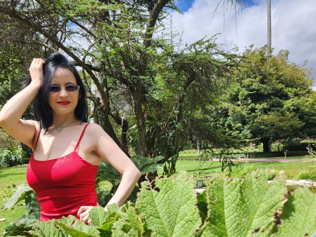 AlanaMoneth - פורנו בשידור חי ומצלמת סקס - 19467622