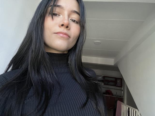 DeisyWest - Porno na żywo i seks kamera - 19478746