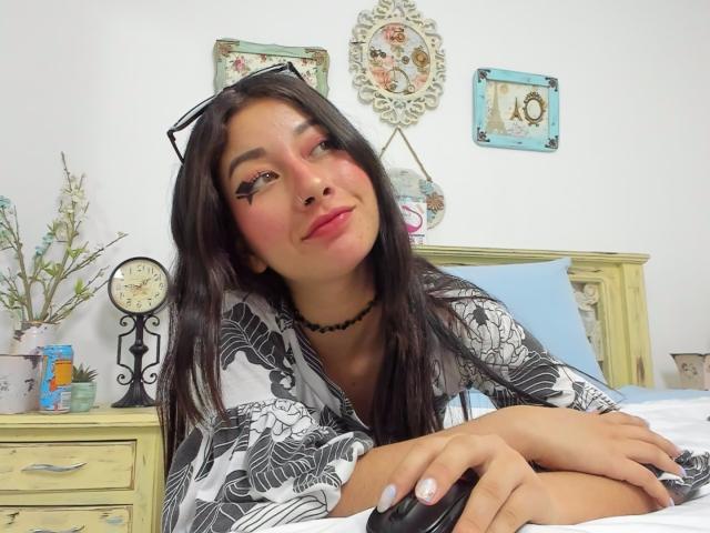 Genesiss - Live sexe cam - 19480630