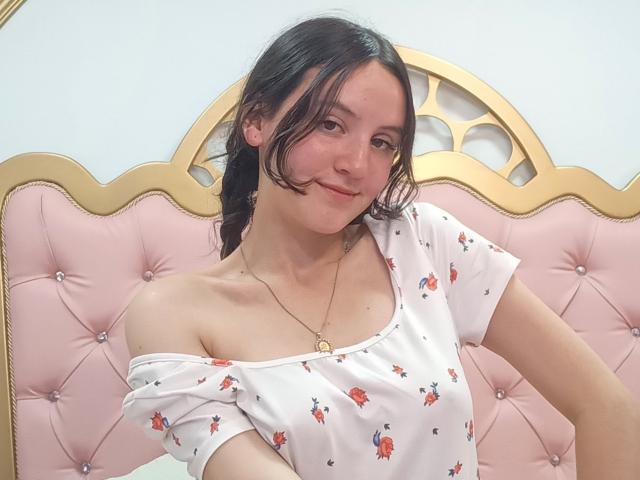 ChloeDulce - Live porn &amp; sex cam - 19481350