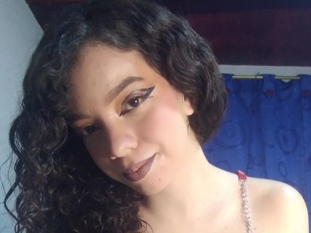 CamiEvans - Live porn &amp; sex cam - 19485722