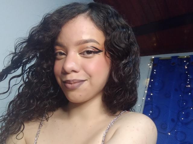 CamiEvans - Live porn &amp; sex cam - 19485730