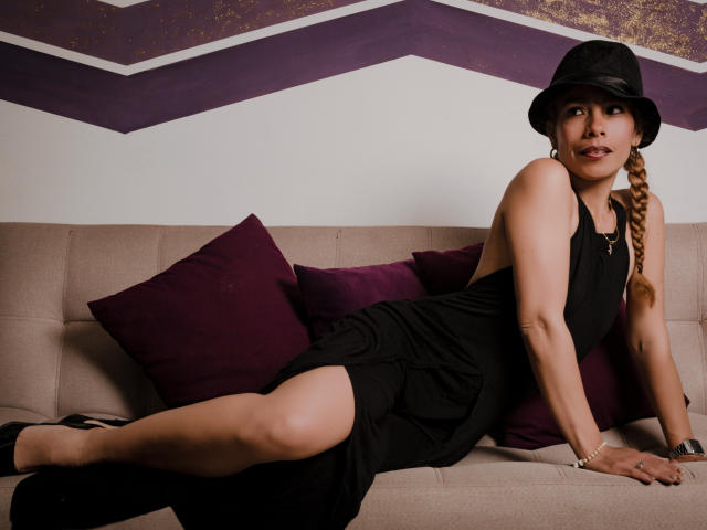 StarfisZuletavc - Camera khiêu dâm &amp; quyến rũ trực tiếp - 19490110