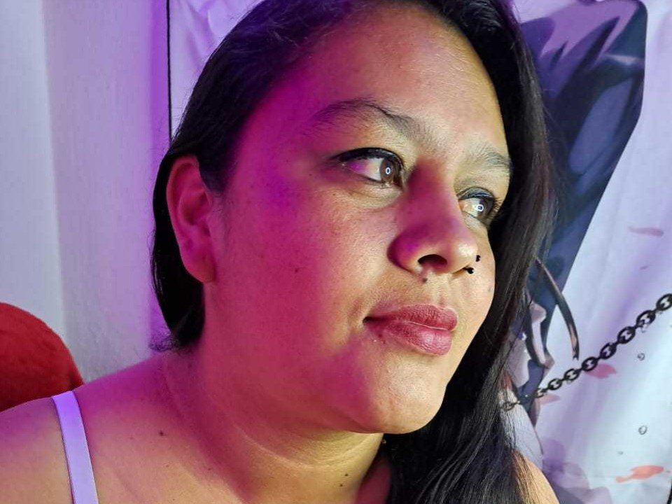 LuisaBigTitis - Sexe cam en vivo - 19492250