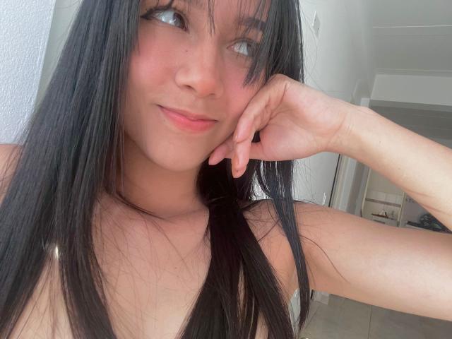 DeisyWest - Live porn &amp; sex cam - 19494682