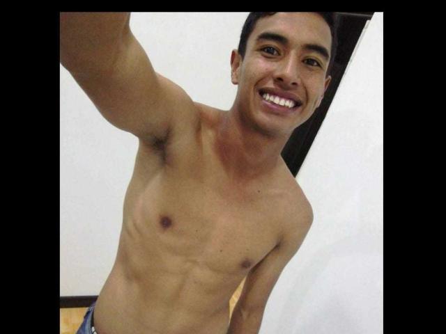 Wylie - Live porn &amp; sex cam - 19501658