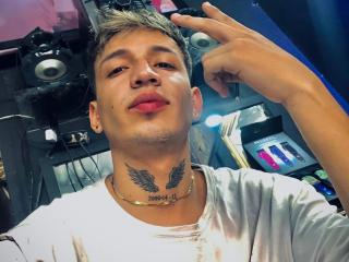 RandyPreston - Live porn &amp; sex cam - 19501742