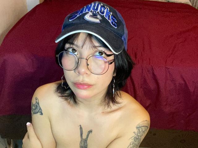 KittyAsian - פורנו בשידור חי ומצלמת סקס - 19514094