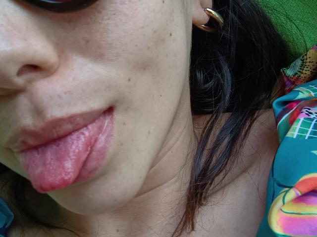 MiaReed - Live sex cam - 19515770