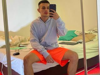 SlimLewis - Sexe cam en vivo - 19518790