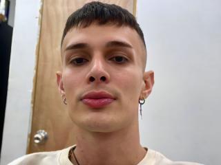 SlimLewis - Sexe cam en vivo - 19518794