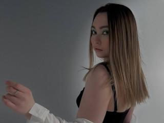 CammyRoberta - Live porn &amp; sex cam - 19519082