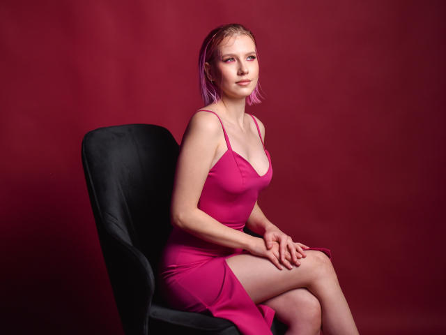 LiliLinn - Live porn &amp; sex cam - 19519222