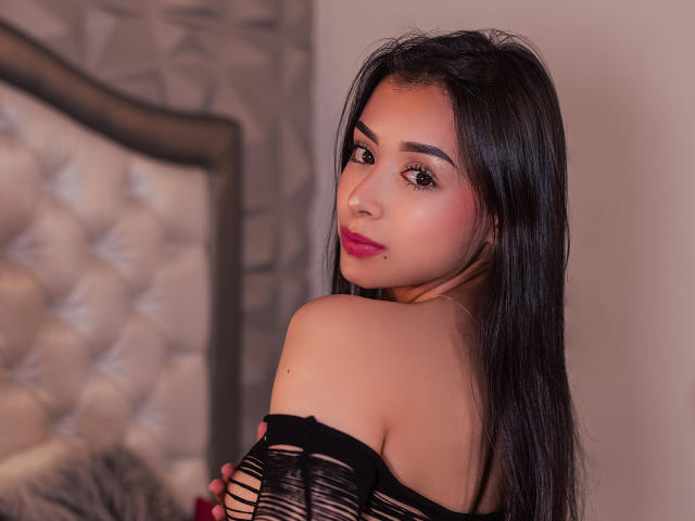 AntonellaaRossy - Sexe cam en vivo - 19521866