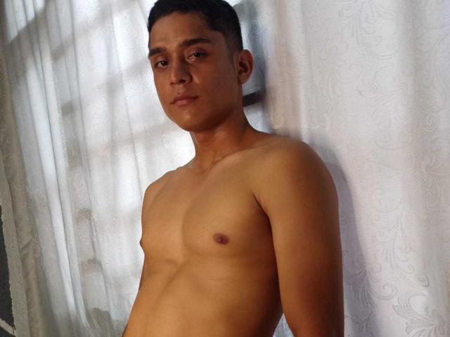 PervertRichi - Live porn &amp; sex cam - 19521954