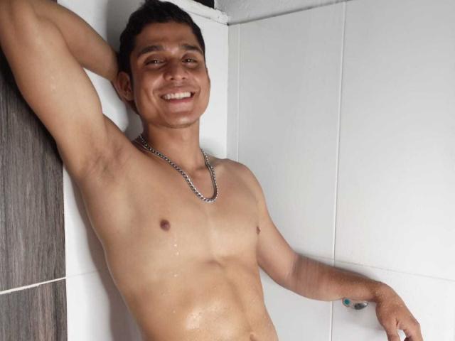 PervertRichi - Live porn &amp; sex cam - 19522150