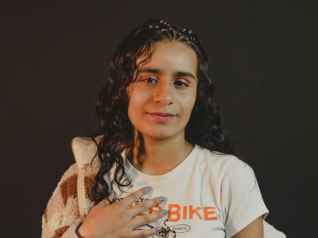 AmberHoks - Live porn &amp; sex cam - 19522334