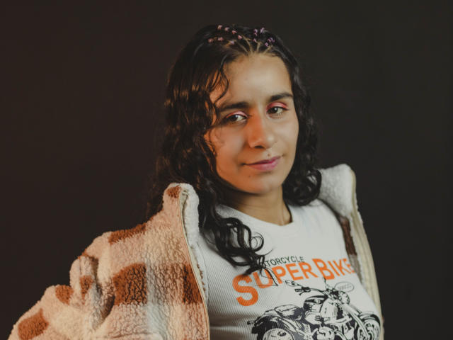 AmberHoks - Live porn &amp; sex cam - 19522346