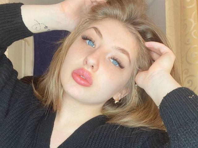 ShyDasha - Live porn &amp; sex cam - 19523534