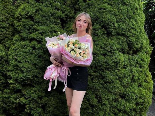 LolaLafik - сексуальная веб-камера в реальном времени - 19523690