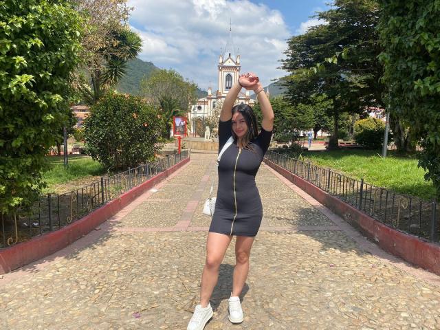 AtheneaRossi - Live Sex Cam - 19524254