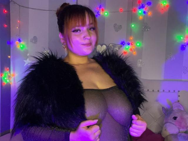 HugeTitsToFuck - Live porn &amp; sex cam - 19524774