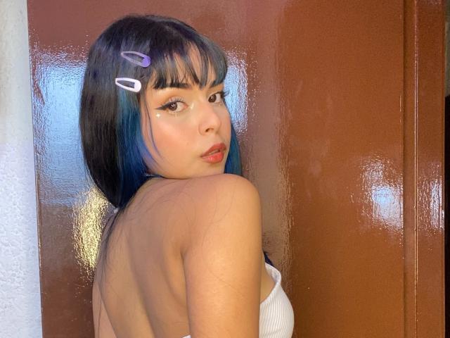 AlySnow - פורנו בשידור חי ומצלמת סקס - 19533698