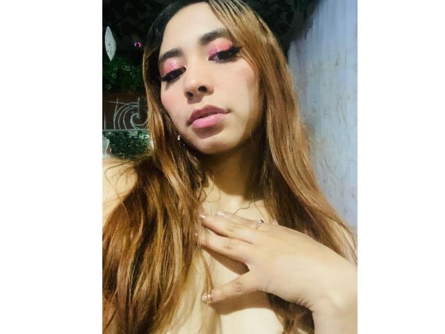 MiaColeman - Live porn &amp; sex cam - 19535286