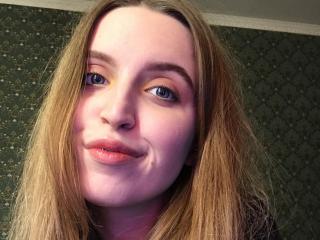 MirandaLegend - Live sex cam - 19538082