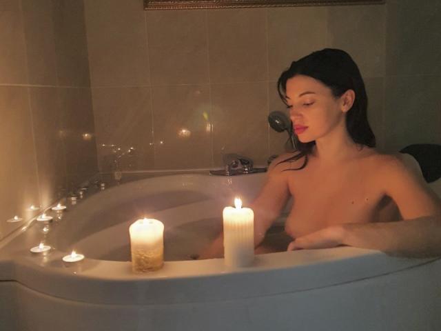 MirandaLight - Live porn &amp; sex cam - 19538250