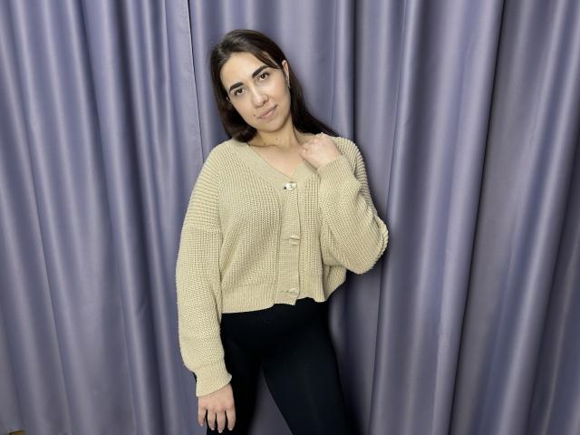 ElviraKot - Live porn &amp; sex cam - 19538610