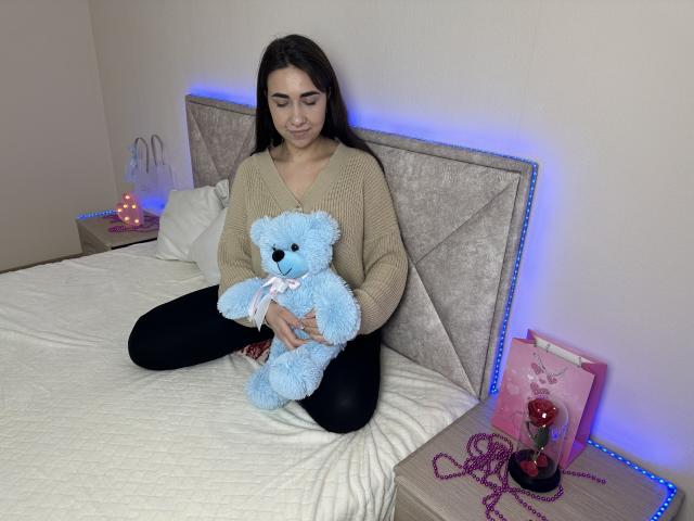 ElviraKot - Live porn &amp; sex cam - 19538642