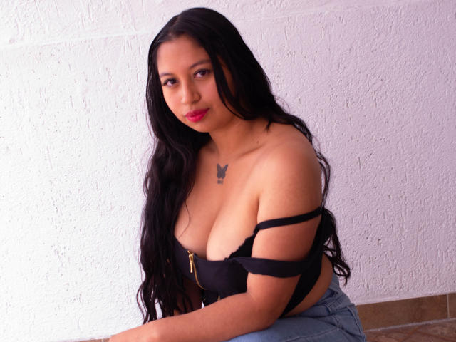 AliceeSaenz - Live porn &amp; sex cam - 19540118