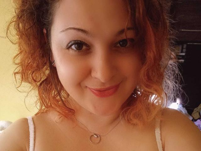CurlyCherry - Live sex cam - 19541174