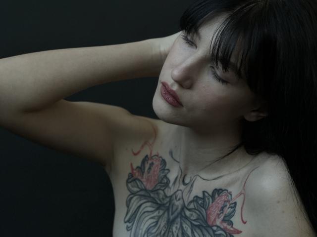 AgathaWell - сексуальная веб-камера в реальном времени - 19543114