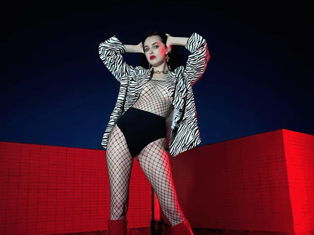 AgathaPoison - Camera khiêu dâm &amp; quyến rũ trực tiếp - 19547958