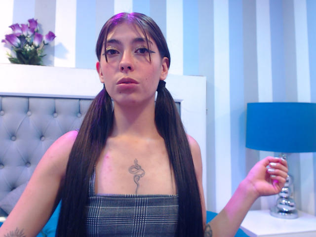 CloeeAdams - Live porn &amp; sex cam - 19549466